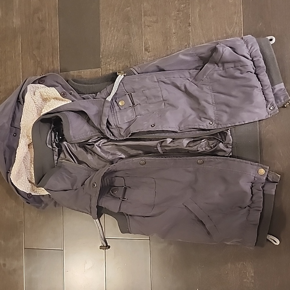 Womens cargo vest